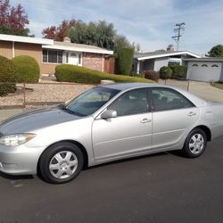 2006 Toyota Camry LE~Gas Saver~4 Cylinder!~Automatic~Registered!~Smog