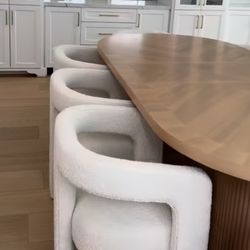 BOUCLE CHAIRS in White - Also In Black 😍😍