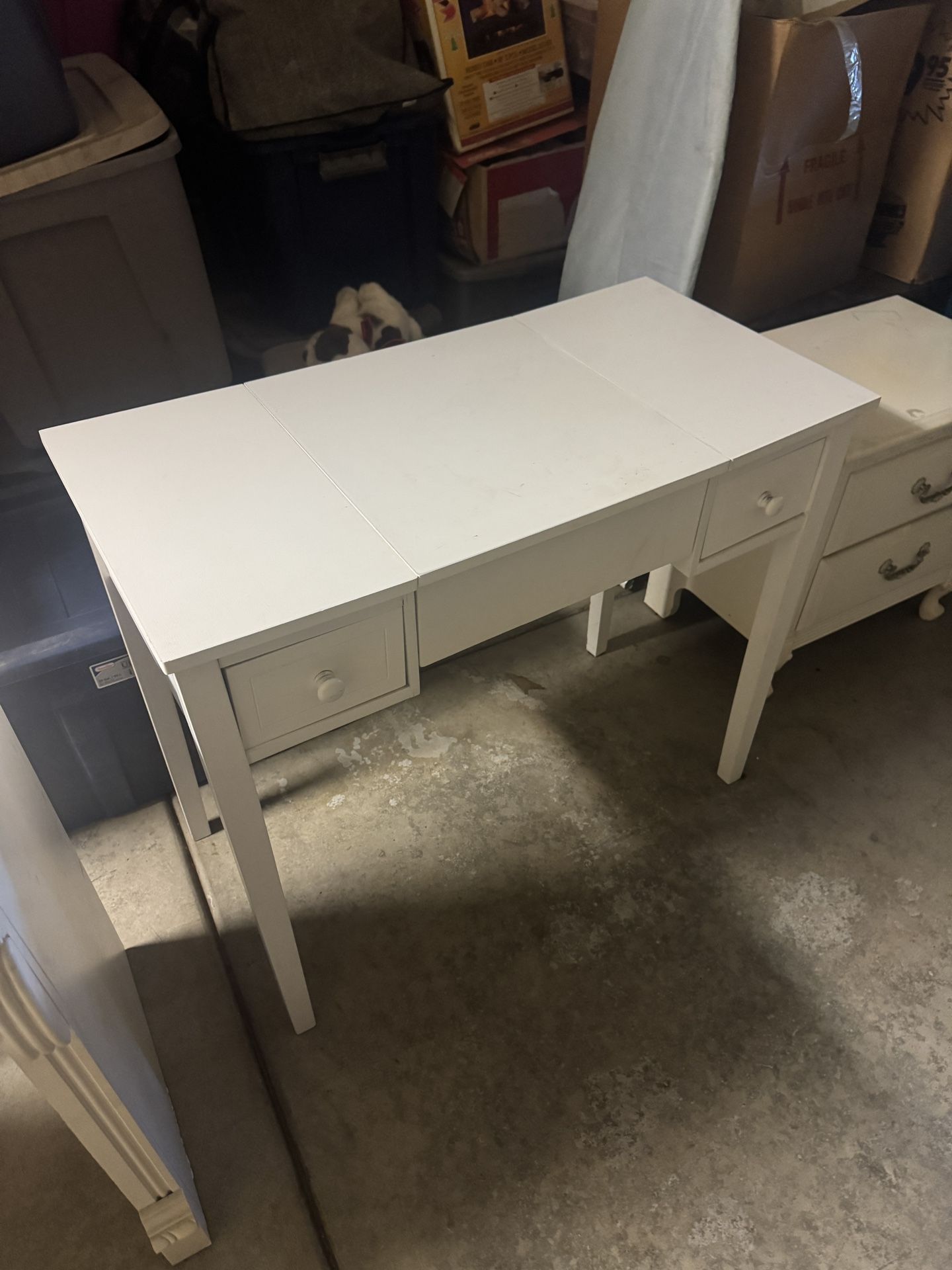 White Vanity Table with Flip-Up Mirror & Storage 