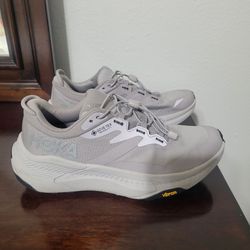 Transport Gore-Tex@ Waterproof Shoe