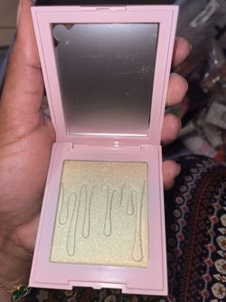 Kylie Highlighter