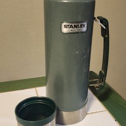 Stanley Thermos Vacuum Seal 