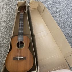 Makai Ukulele 