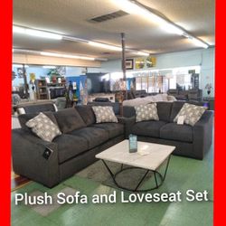 🥰 Plush Sofa And Loveseat Set 