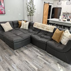 Z Gallerie Cloud Couch‼️