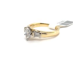 14kt Gold Diamond Ring Marquise .5ct Center 6.50grams Size 7
