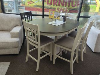 COUNTER HEIGHT DINING TABLE AND 4 CHAIRS NEW