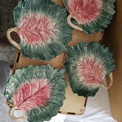 Gorgeous Italian majolica dessert Plates