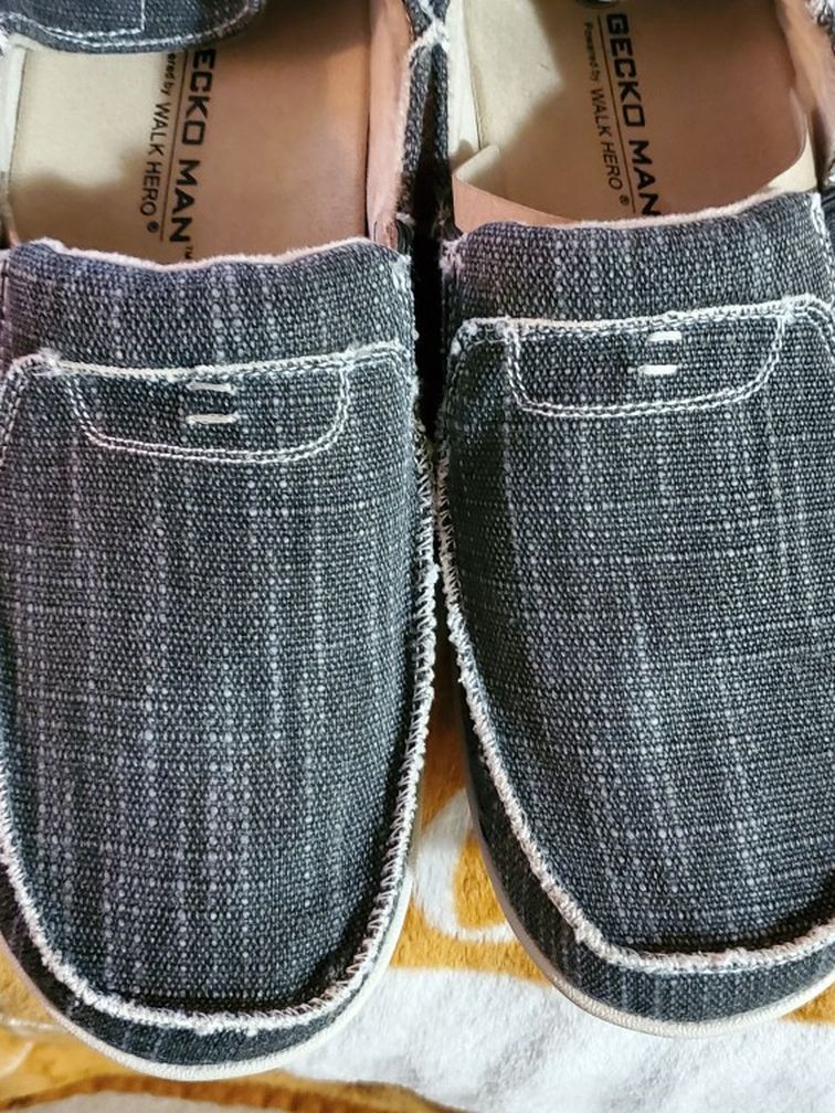 Men's Gecko Man Slip Ons B1