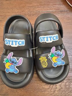 Disney pantuflas stitch size 6 adult