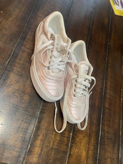 Pink Converse