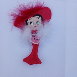 BRAND NEW BETTY BOOP FIGURINE 