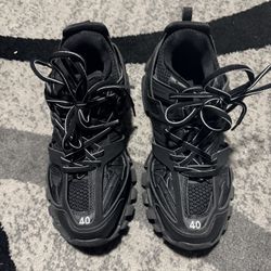 balenciaga track runners 