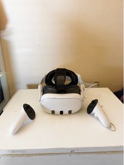 Meta Quest 3 512GB w/ Controllers + Elite Strap