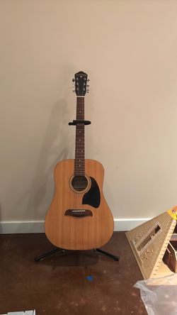 Acoustic Guitar Oscar Schmidt