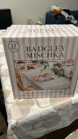 Badgley Mischka 12-Piece Dinner Set never used.