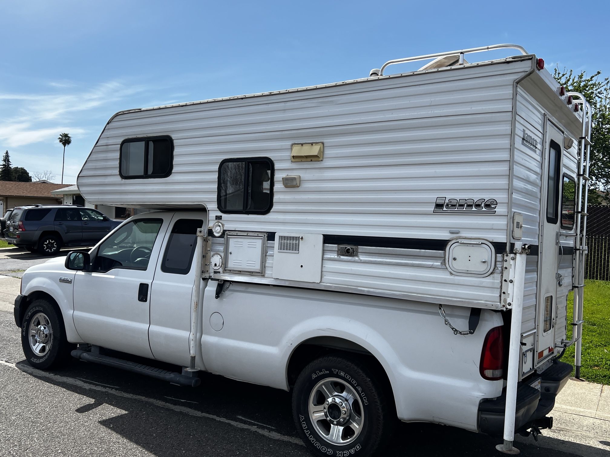 Lance Camper with Ford F250 Pick Up Combo