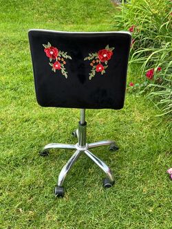Velvet black modern vanity chair