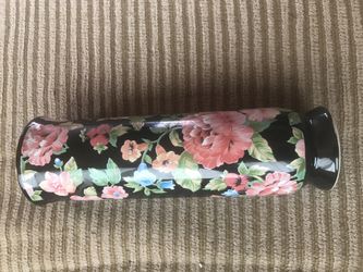 Otagiri japan. Vase black floral rose