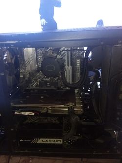 Gaming pc (damaged case)