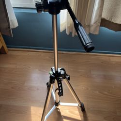 Tripod For Camera