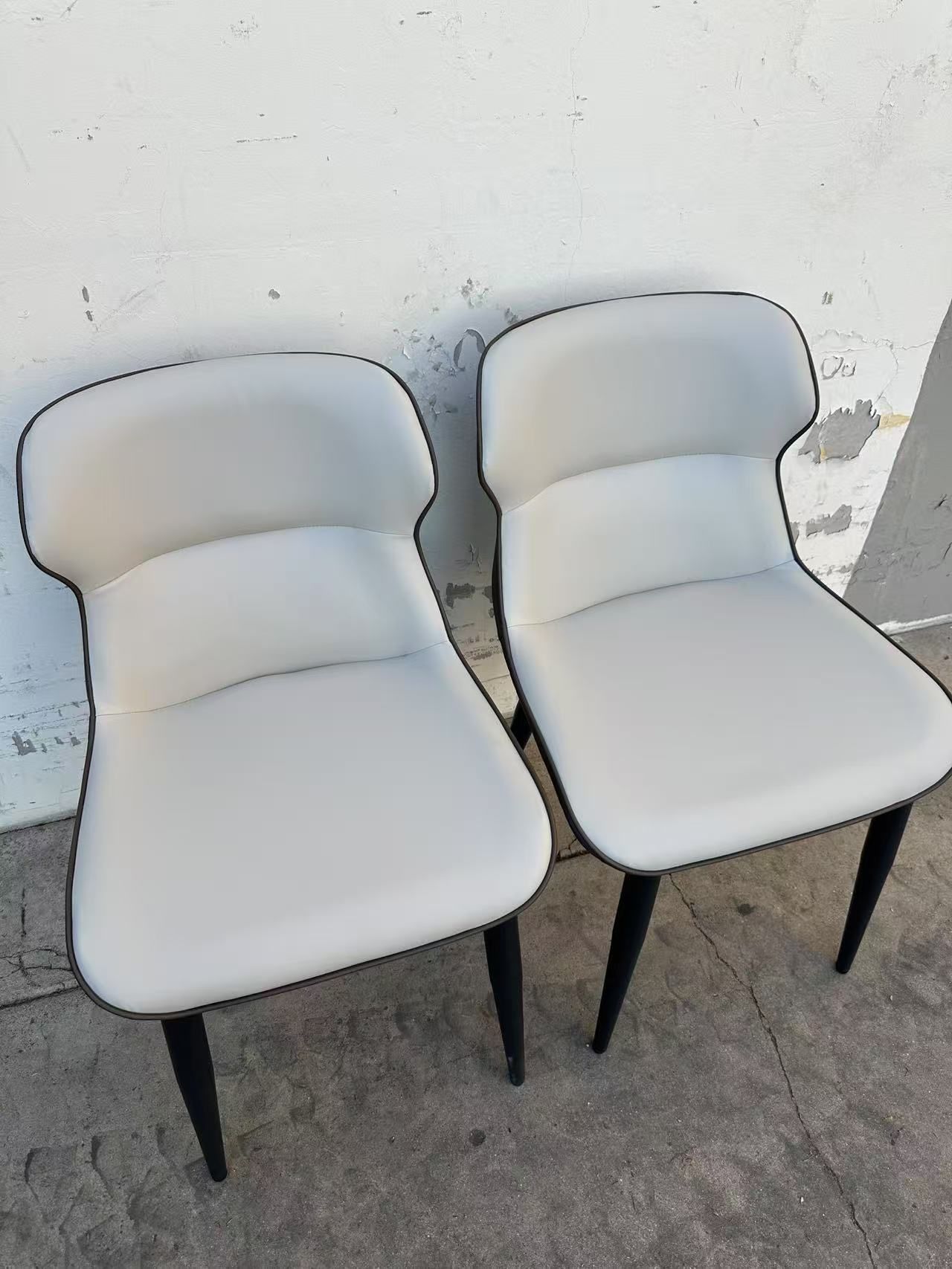 Leather Dining Chairs Set Of 4 