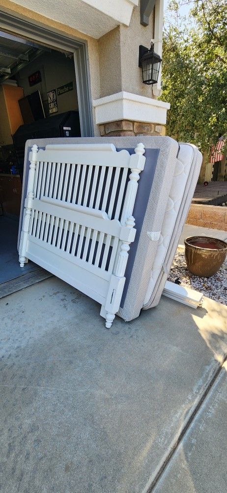 Girls Full Bed White