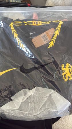 Black Chelsea 2027 4xl new