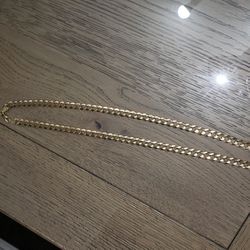 10k Gold cuban chain 40 grams 26 inches in length