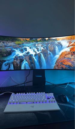 LG 34 inch ultra wide OLED Monitor 240 hz