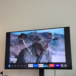 Amazon Fire 4K 50 Inch TV (with or without stand)