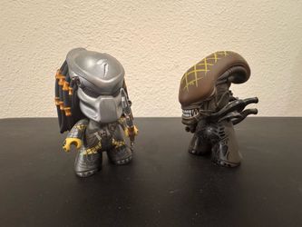 Alien vs Predator Mini Vinyl Figures Set of 2