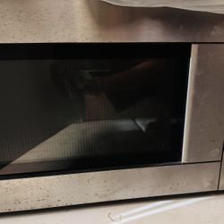 Oster Microwave