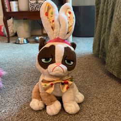 Grumpy Cat Plushie 