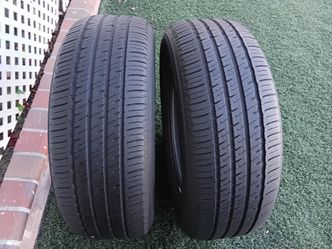 Set de 2 llantas 60x100 de vida 235/60/18 buenas condiciones $60 obo