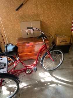 Kent 7 Speed Tricycle 26 inch Tires