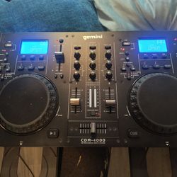 CDM 4000 Gemini Out The Box