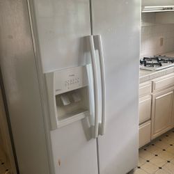 Whirlpool refrigerator