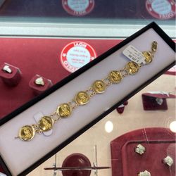 Virgin Mary Coin Charm Bracelet 10kt