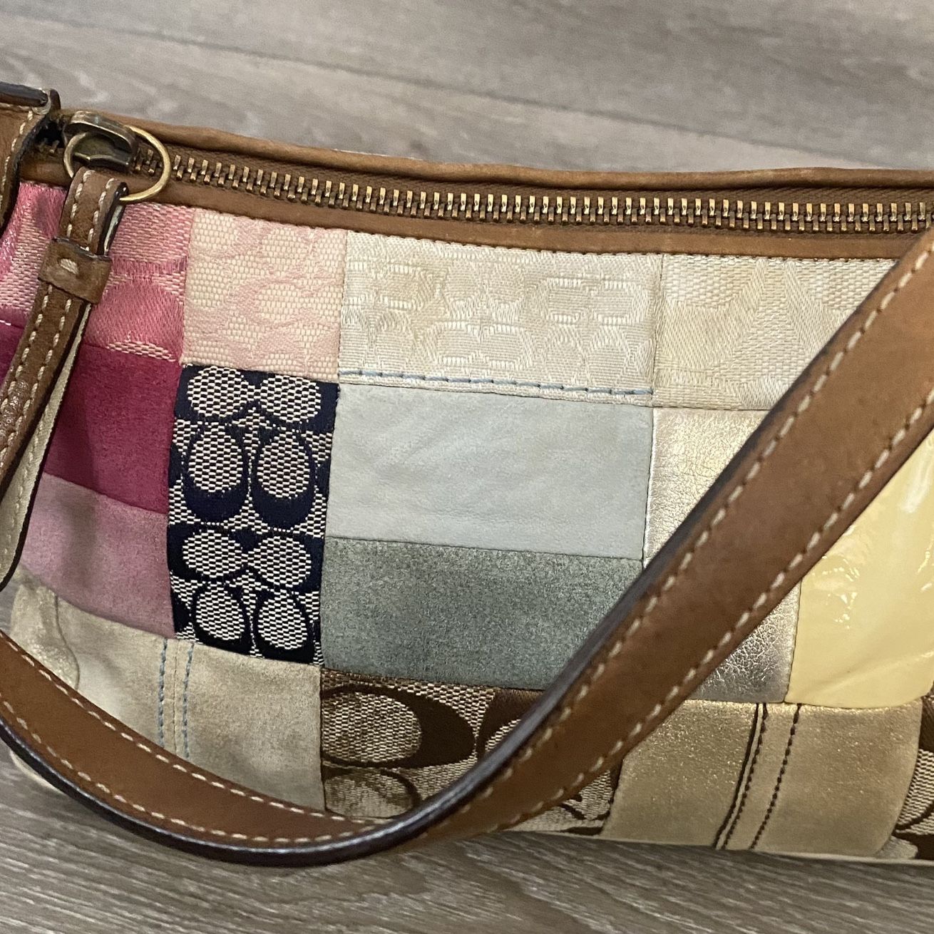 COACH VINTAGE y2k PATCHWORK SIGNATURE SUFFLETTE LEATHER HANDBAG No