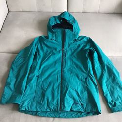 PATAGONIA ski jacket size M -$250 or best offer