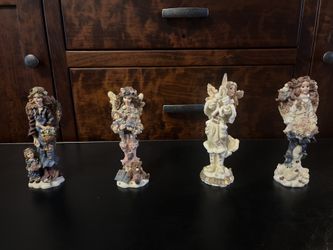 Boyds Bears And Friends: The Folkstone Collection
