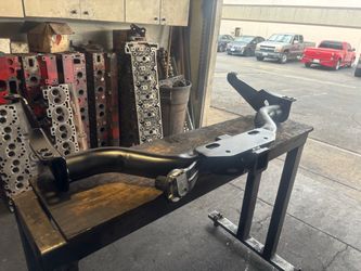 Curt Nissan Armada 2” Hitch Titan Infinity