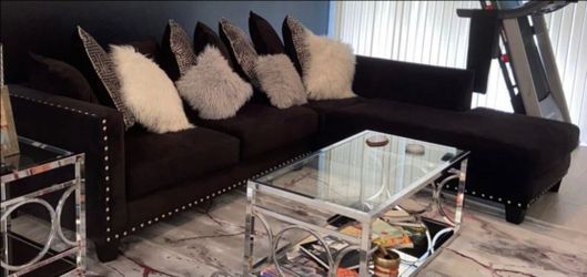 Sectional couch