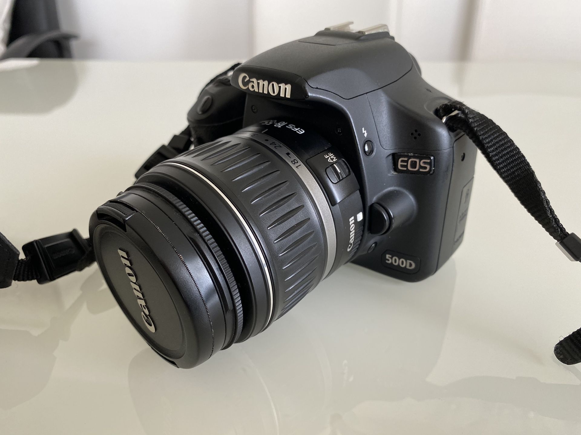 Canon EOS 500D - EF-S 18-55mm| Canon Bag and Batteries