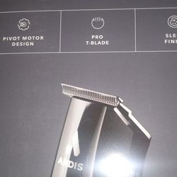 Andis Pivot Trimmer Outliner