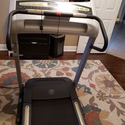 Gold’s Gym Treadmill With Incline 