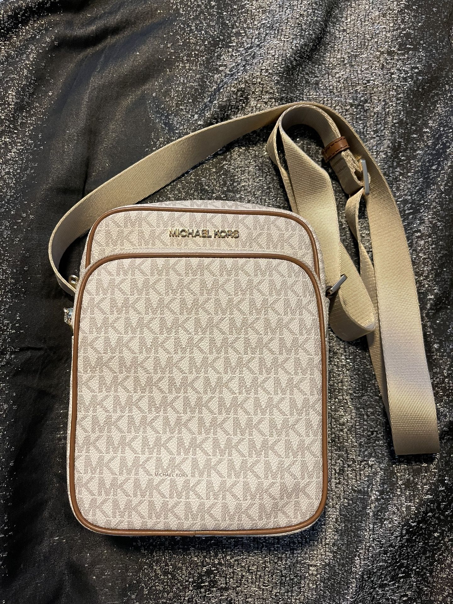 Michael Kors Purse For Sale