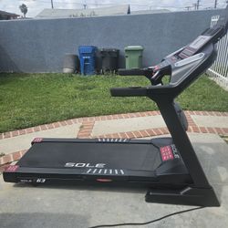 Sole F63 Treadmill (free delivery)