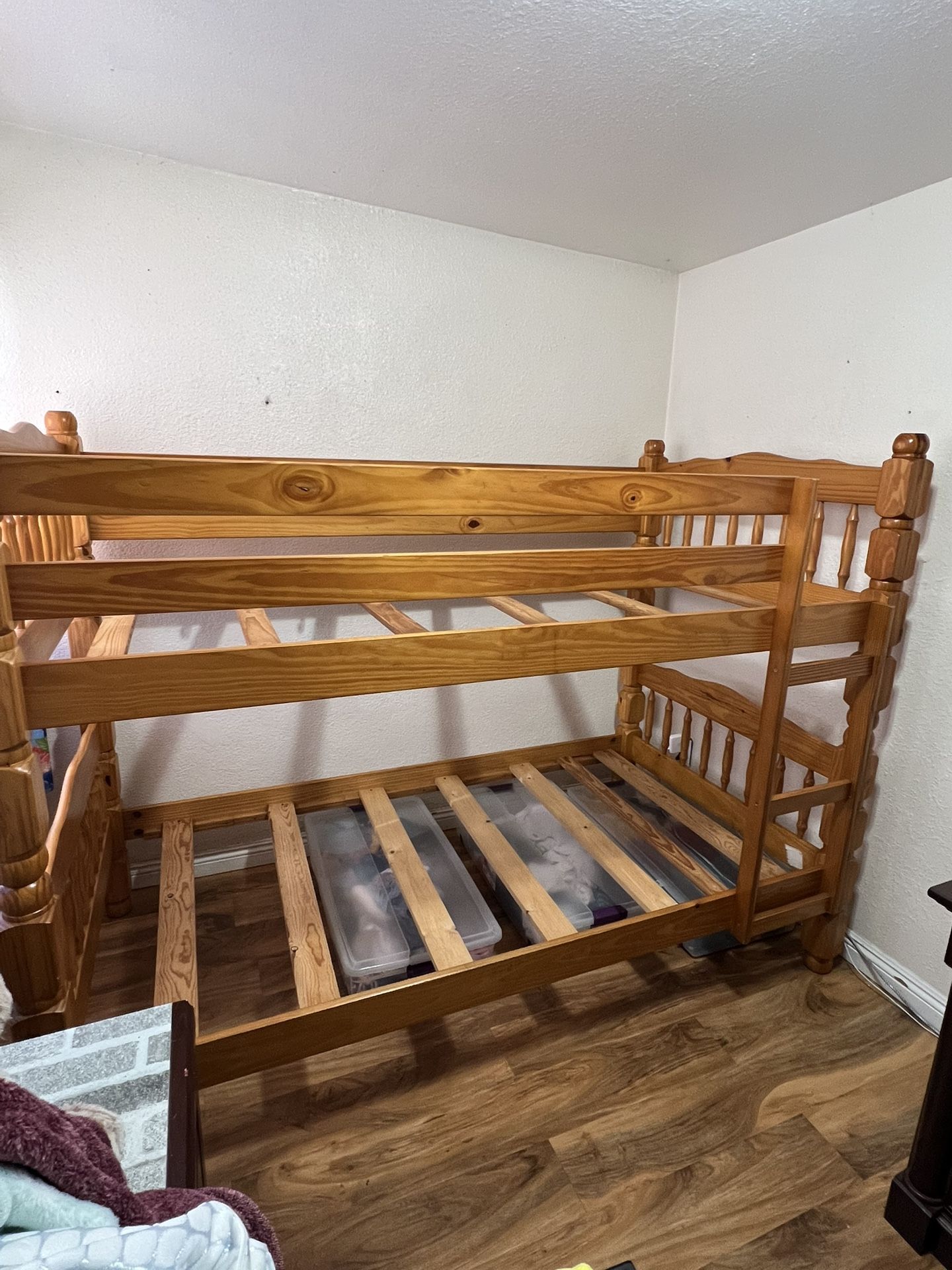Twin Bunk Bed